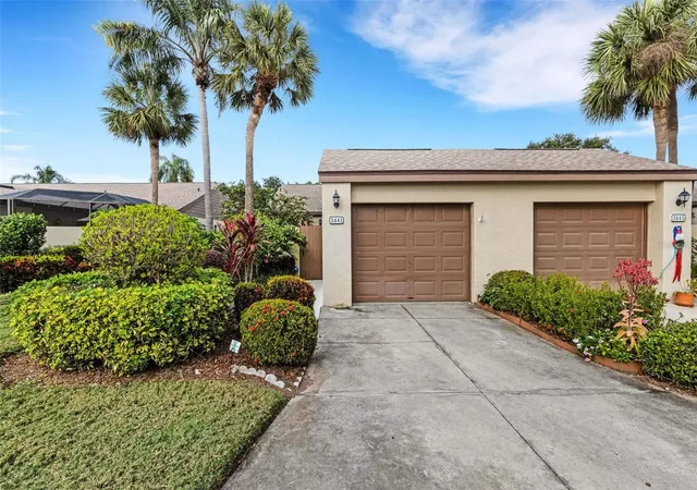 Photo 1 of Condo for sale at 3441 Beekman Pl #40, Sarasota, FL 34235 | MLS# A4674297 | Listing updated on 2026-07-10