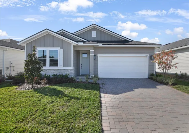 Photo 1 of Single family home for sale at 200 Enclave Ave, Palm Coast, FL 32164 | MLS# S5139802 | Listing updated on 2026-10-04