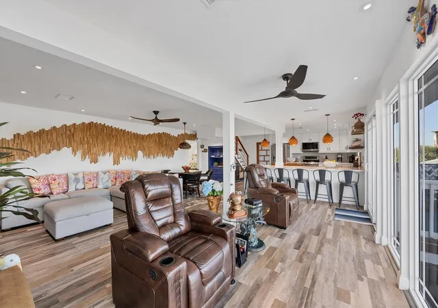 Photo 4 of Single family home for sale at 440 Bocilla Dr, Placida, FL 33946 | MLS# D6145086 | Listing updated on 2026-06-17