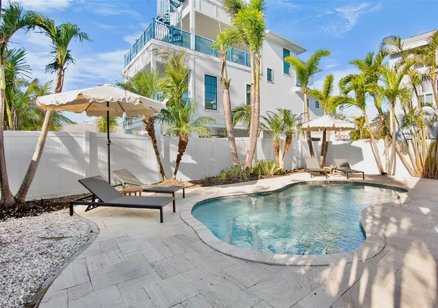 3rd image of 709 Fern St, Anna Maria, FL 34216 | MLS# A4674378