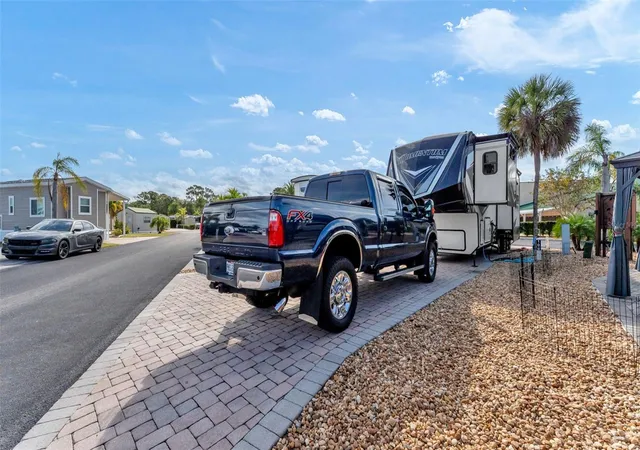 Photo 4 of Land for sale at 16404 Bay St, Clermont, FL 34714 | MLS# L4957737 | Listing updated on 2026-08-08