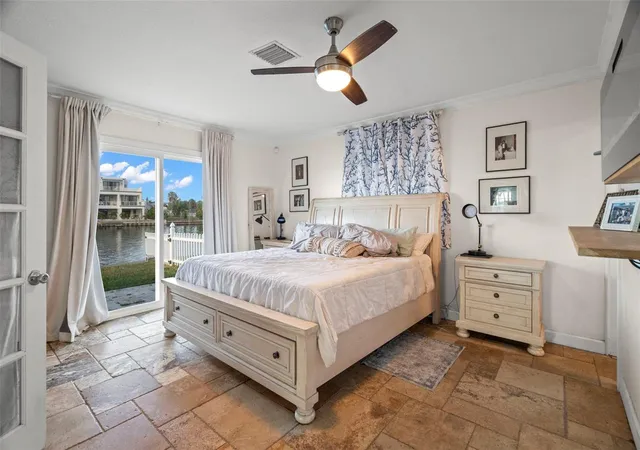 5th image of 2288 Edythe Dr, Dunedin, FL 34698 | MLS# TB8454277