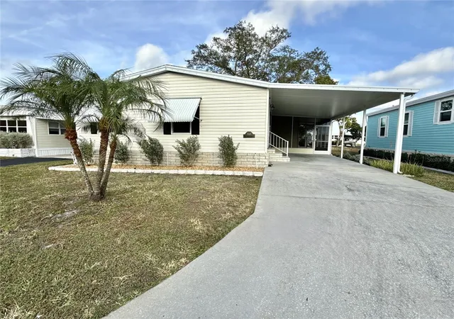 1st image of 7107 Mount Essex Dr Ne #520, St Petersburg, FL 33702 | MLS# TB8454306