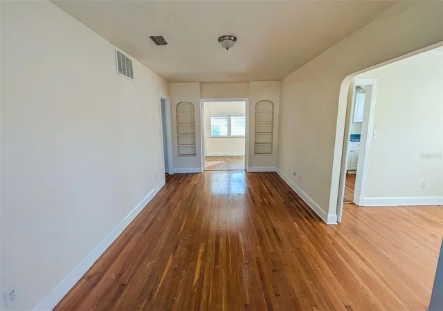 Photo 3 of Single family home for sale at 860 16th Avenue S, St Petersburg, FL 33701 | MLS# TB8454354 | Listing updated on 2026-10-15