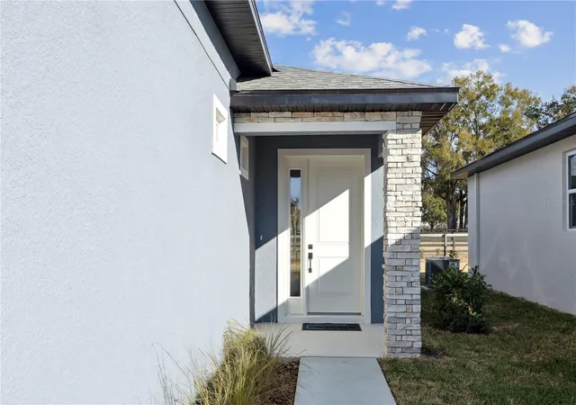 Photo 3 of Sale Pending at 4449 Nw 37th Street Rd, Ocala, FL 34482 | MLS# OM714680 | Listing updated on 2026-09-02