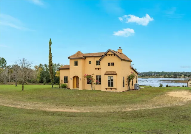 Photo 3 of Sale Pending at 24540 Turkey Lake Rd, Howey In The Hills, FL 34737 | MLS# G5105259 | Listing updated on 2026-10-02