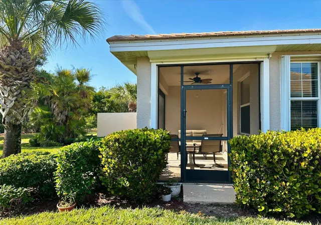 Photo 3 of Sale Pending at 10726 Cetrella Dr, Fort Myers, FL 33913 | MLS# FC314569 | Listing updated on 2026-09-16