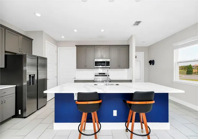5th image of 743 Driving Range Ct, Reunion, FL 34747 | MLS# O6365768