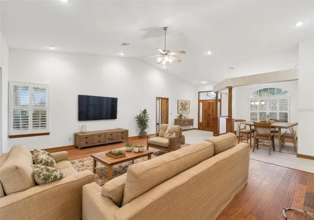 Photo 3 of Single family home for sale at 8516 Firestone Cir, Clermont, FL 34711 | MLS# O6365781 | Listing updated on 2026-08-05