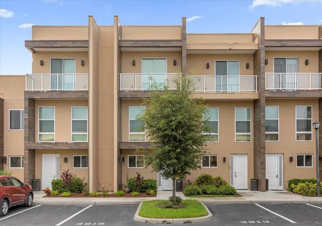 2nd image of 3215 Brasilia Ave, Kissimmee, FL 34747 | MLS# O6365782