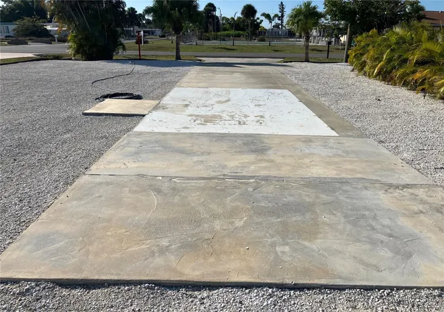 Photo 4 of Land for sale at 1447 Flamingo Dr, Englewood, FL 34224 | MLS# C7518791 | Listing updated on 2026-07-24