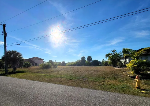 Photo 4 of Land for sale at 9620 President Cir, Port Charlotte, FL 33981 | MLS# D6145113 | Listing updated on 2026-06-09