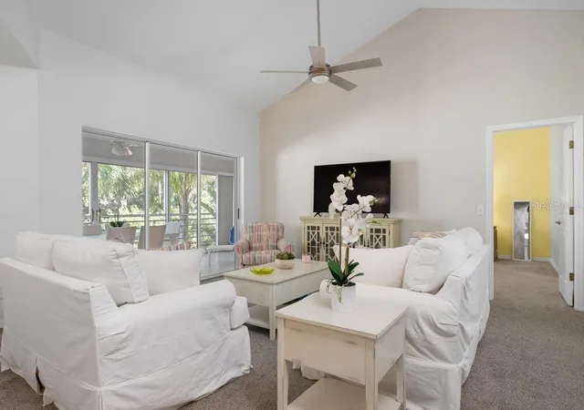 2nd image of 6101 W 34Th St W, BRADENTON, FL 34210