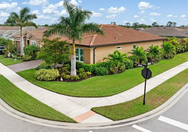Homes for sale in Venice, FL | 11819 Sistine Ln, Venice, FL 34293 | MLS# C7518822