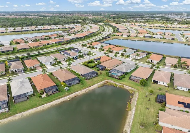 Homes for sale in Venice, FL | 11819 Sistine Ln, Venice, FL 34293 | MLS# C7518822