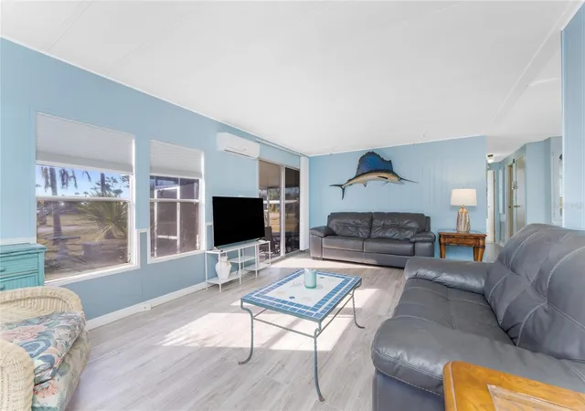 4th image of 3111 Waterside Dr, Englewood, FL 34224 | MLS# D6145131