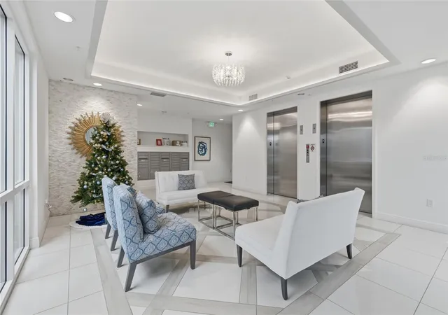5th image of 10520 Boardwalk Loop, LAKEWOOD RANCH, FL 34202