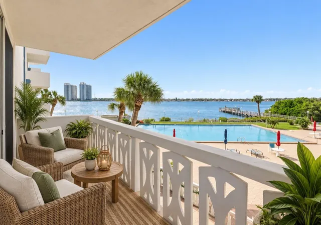 Condo for sale at 925 N Halifax Ave #103, Daytona Beach, FL 32118 | MLS# FC314606 | Listing updated on 2026-10-01