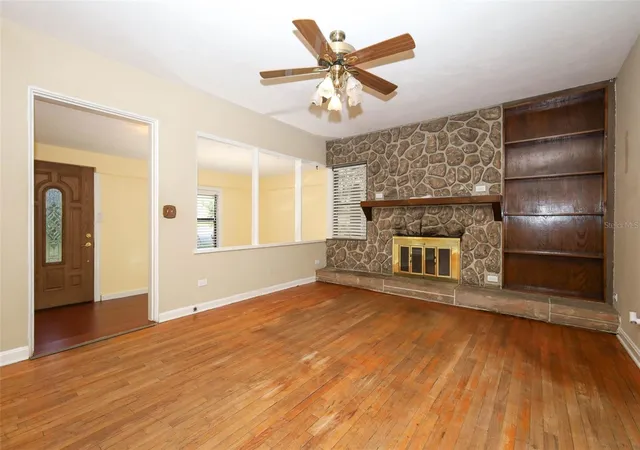 Photo 3 of Single family home for sale at 921 Eldridge St, Orlando, FL 32803 | MLS# O6366278 | Listing updated on 2026-08-22