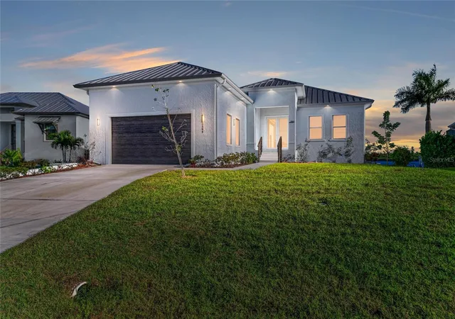 Photo 2 of Single family home for sale at 3564 Peace River Dr, Punta Gorda, FL 33983 | MLS# C7518849 | Listing updated on 2026-09-13