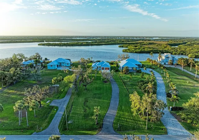 Photo 3 of Single family home for sale at 6100 Riverside Dr, Punta Gorda, FL 33982 | MLS# C7518851 | Listing updated on 2026-10-02