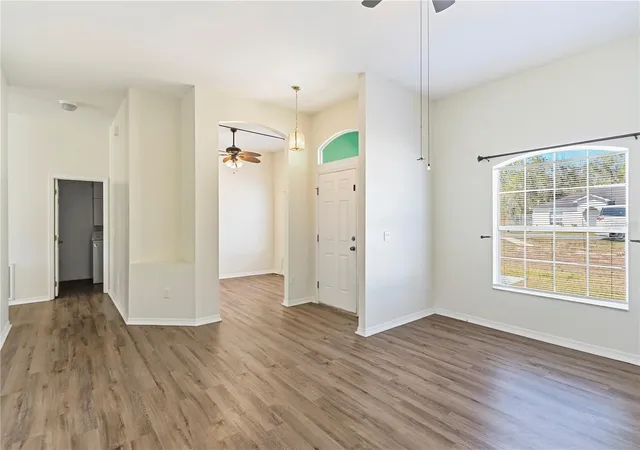 2nd image of 15 Locust Loop Dr, Ocala, FL 34472 | MLS# OM714806
