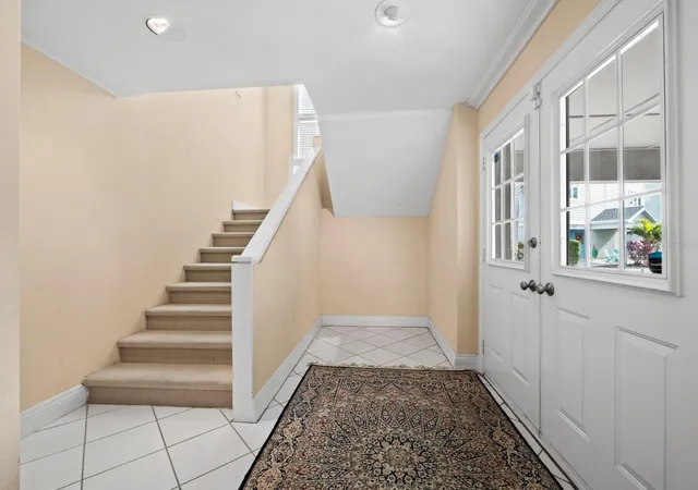 Homes for sale in Longboat Key, FL | 836 Evergreen Way, Longboat Key, FL 34228 | MLS# A4674750