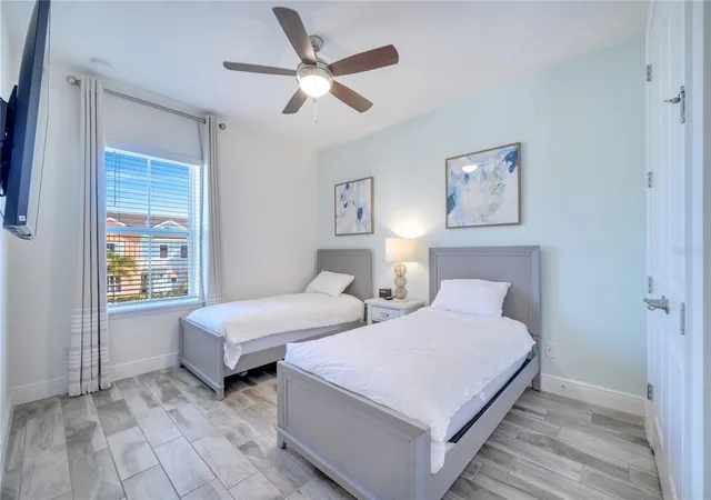 Photo 4 of Townhouse for sale at 2958 Castaway Ln, Kissimmee, FL 34747 | MLS# O6366361 | Listing updated on 2026-08-19