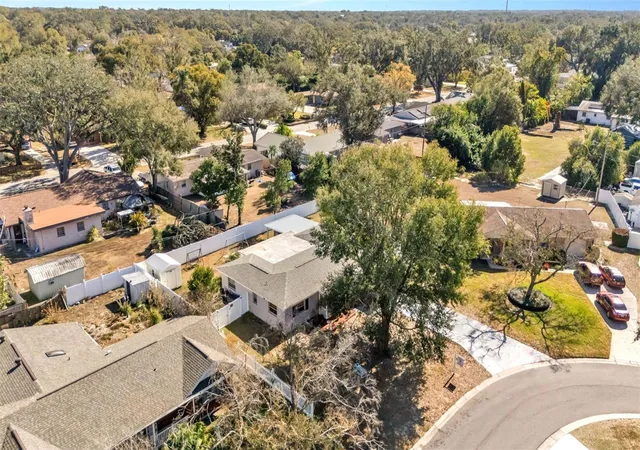 3rd image of 115 Morrow Cir, Brandon, FL 33510 | MLS# TB8455227