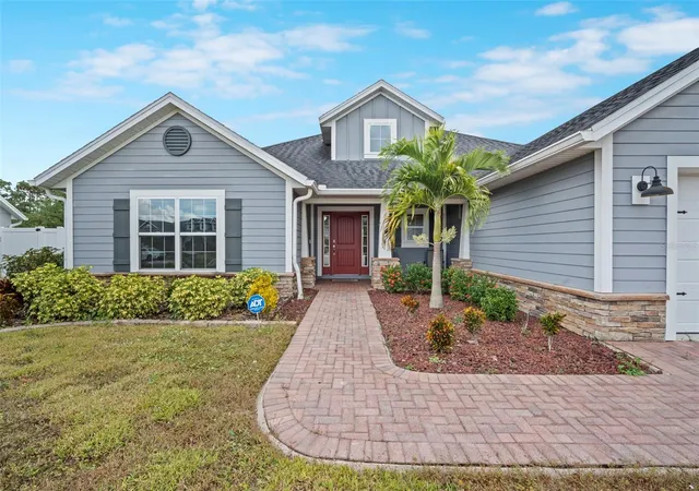 Photo 3 of Single family home for sale at 510 Cody Allen Ct, Saint Cloud, FL 34769 | MLS# O6366458 | Listing updated on 2026-07-14