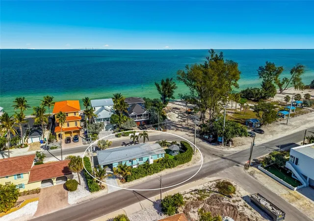 3rd image of 912 N Shore Dr, Anna Maria, FL 34216 | MLS# A4674847