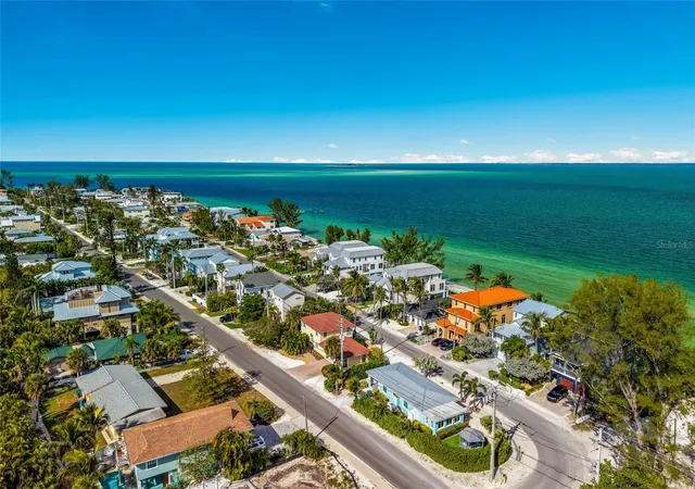 47th image of 912 N Shore Dr, Anna Maria, FL 34216 | MLS# A4674847