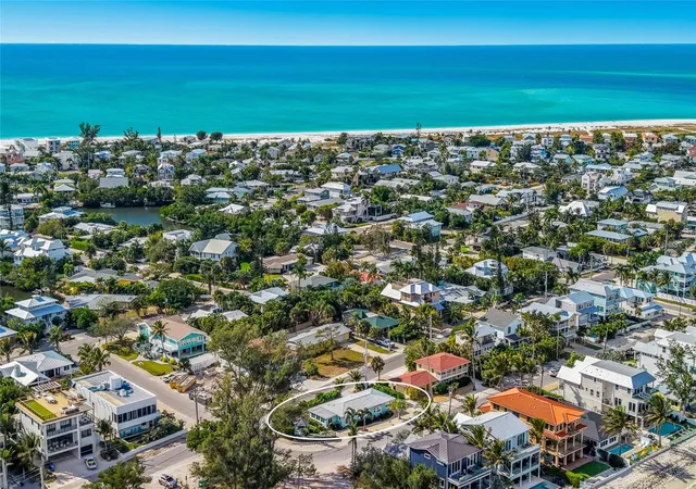 5th image of 912 N Shore Dr, Anna Maria, FL 34216 | MLS# A4674847