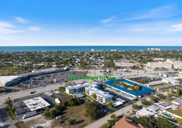 Photo 39 of Condo for sale at 649 Tamiami Trl S #301, Venice, FL 34285 | MLS# N6141874 | Listing updated on 2026-08-29