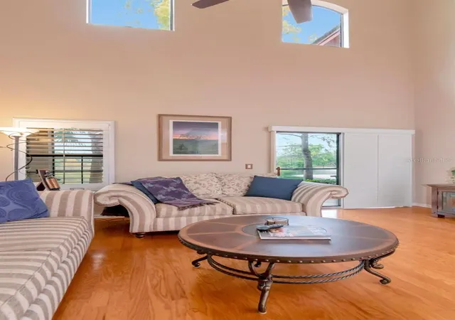 5th image of 2217 Tuscany Tr #10, Palm Harbor, FL 34683 | MLS# TB8455511