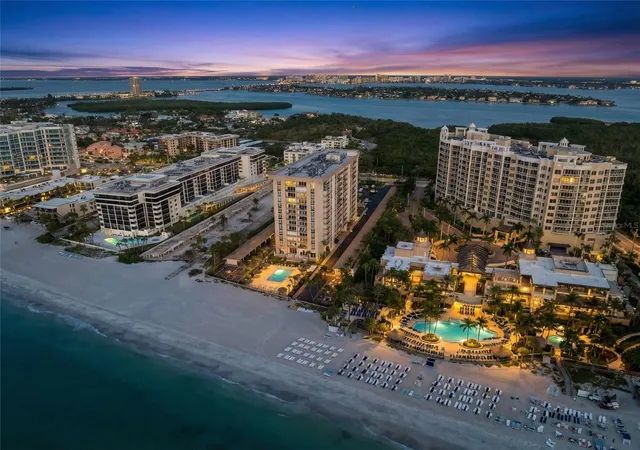 3rd image of 1212 Benjamin Franklin Dr #206, Sarasota, FL 34236 | MLS# A4674893