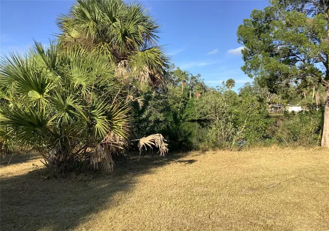 5th image of 14144 Pine St, Hudson, FL 34667 | MLS# TB8455594