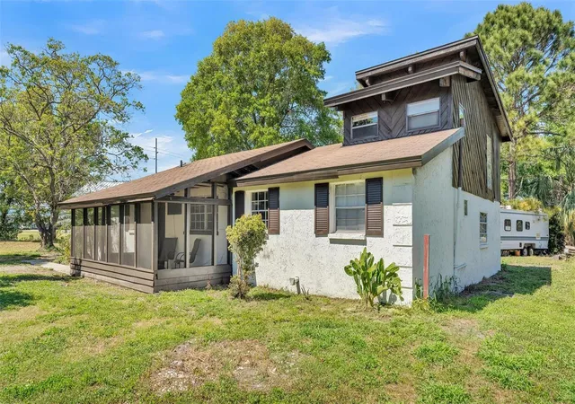Homes for sale in Auburndale, FL | 503 Marianna Rd, Auburndale, FL 33823 | MLS# L4957849