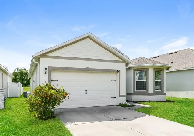 Homes for sale in Auburndale, FL | 571 Autumn Stream Dr, Auburndale, FL 33823 | MLS# O6366694