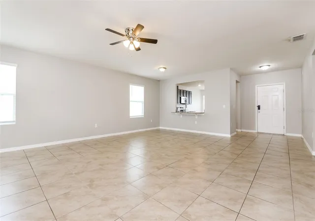 Homes for sale in Auburndale, FL | 571 Autumn Stream Dr, Auburndale, FL 33823 | MLS# O6366694