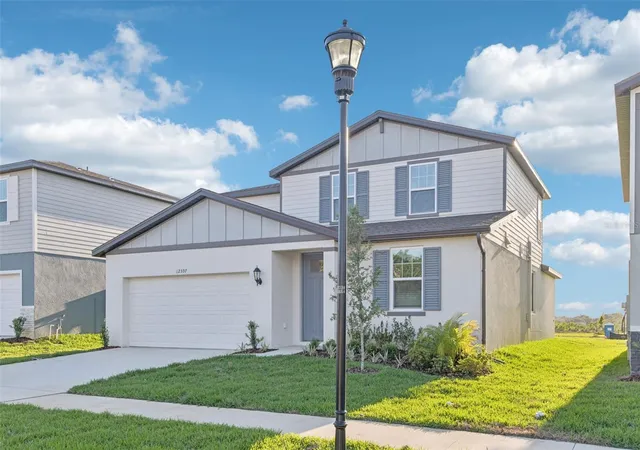 Photo 3 of Single family home for sale at 12597 Homeland Dr, Dade City, FL 33525 | MLS# O6366700 | Listing updated on 2026-10-02