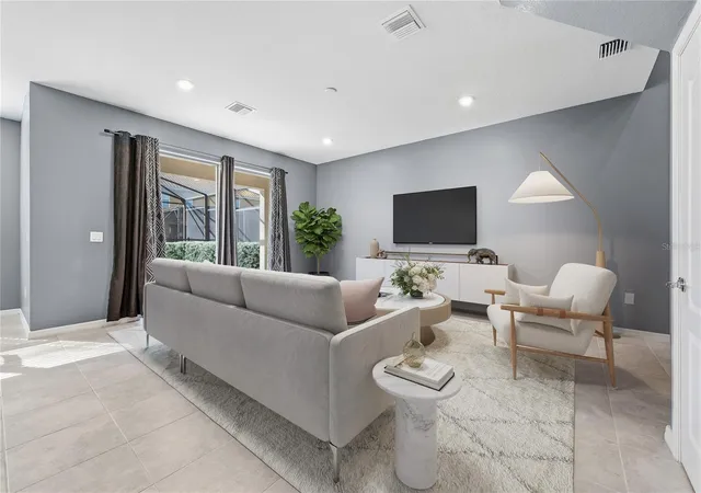 5th image of 5505 Misty Oak Cir, Davenport, FL 33837 | MLS# S5140112