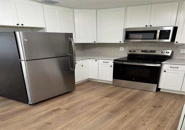 4th image of 2716 Hardin Combee Rd, Lakeland, FL 33801 | MLS# L4957867