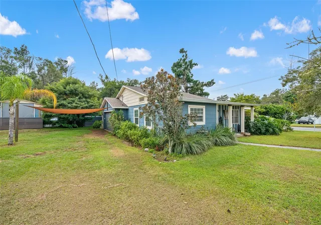 Homes for sale in Dade City, FL | 37738 Amelia Ave, Dade City, FL 33525 | MLS# TB8455819