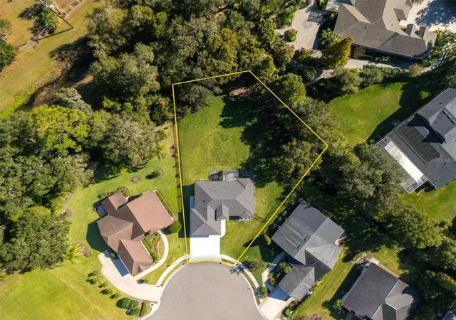 Photo 2 of Single family home for sale at 3160 Oakpark Dr, Lakeland, FL 33803 | MLS# P4937272 | Listing updated on 2026-07-07