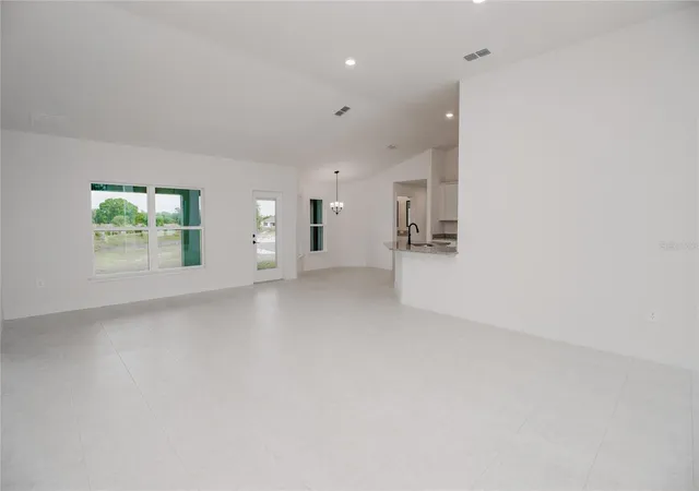 5th image of 1222 Hickory Nut Dr, Lake Wales, FL 33898 | MLS# L4957879