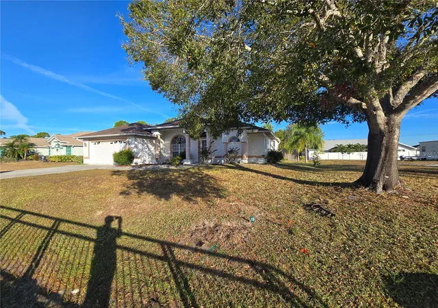 Photo 1 of Single family home for sale at 23404 Peachland Blvd, Port Charlotte, FL 33954 | MLS# C7518940 | Listing updated on 2026-06-06