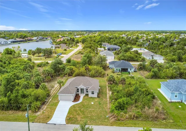 Photo 2 of Single family home for sale at 13503 Ainsworth Ln, Port Charlotte, FL 33981 | MLS# D6145176 | Listing updated on 2026-08-31