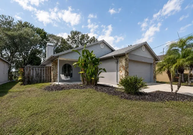 Photo 1 of Single family home for sale at 206 Bedford St, Oldsmar, FL 34677 | MLS# TB8455925 | Listing updated on 2026-08-25