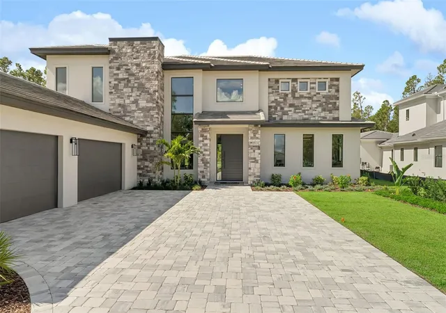 Photo 3 of Mansion for sale at 15544 Pendio Dr, Bella Collina, FL 34756 | MLS# G5105454 | Listing updated on 2026-10-03